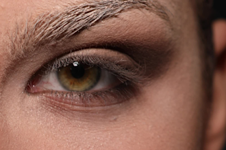 do high end fashion retouching