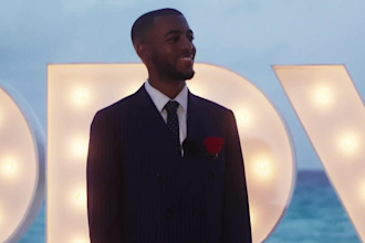 shoot a cinematic proposal video for you in cancun