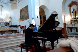 give online piano lessons to children and adults