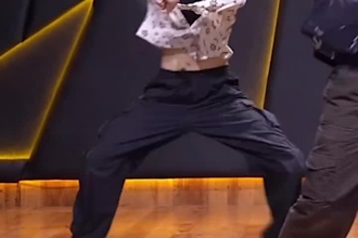 do tik tok dance, choreography dance, afrobeat shuffle to your song