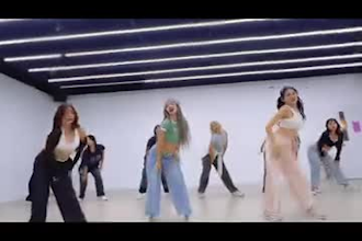 do amazing group dance, tiktok dance, hip hop, choreography with a viral dance