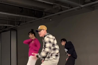 do tiktok choreography, group gospel, afro hiphop, afrobeat dance, african dance