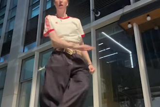 do tiktok dance video, viral tiktok dance, dance choreography, challenge video
