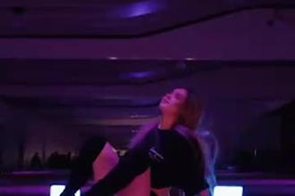 tiktok dance, viral dance video, twerk dance, choreography
