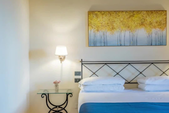 create authentic and genuine travel and hotel ugc videos