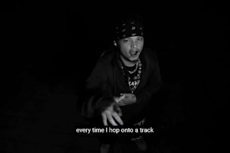 produce an original hiphop and trap insrumental