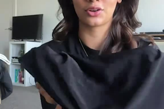 produce aesthetic product unboxing videos for ecommerce stores