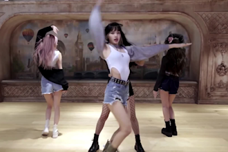do dance video, twerk dance, group dance video, tiktok