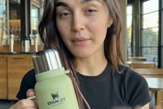 do ai product video commercial video ai ugc ads