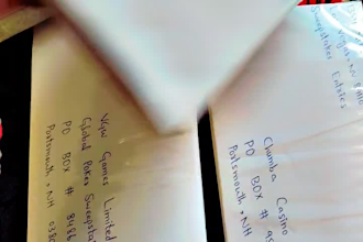 handwrites 1000 personalize cards and envelopes