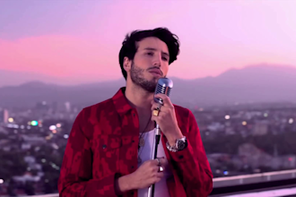 sing spanish latin pop reggaeton or romantic ballad vocal