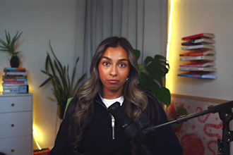 do female spokesperson video creator ugc actor ugc ads and presenter