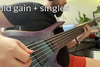 record heavy 6 string fretless bass guitar track