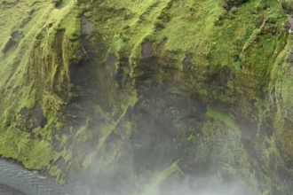 create a budget friendly custom iceland travel itinerary