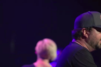 record pro male and female vocals duet country singer