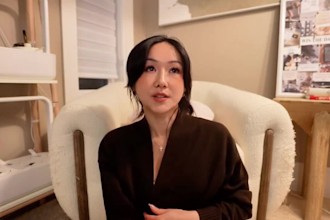 natural female spokesperson video presenter marketing video testimony review