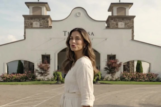 create ai ugc ads video, beauty female ugc spokesperson, wellness ugc video