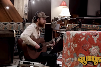 be your songwriter male singer and vocalist for country and folk songs