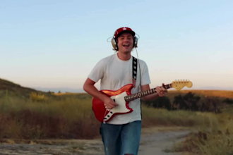 vocalist bedroom pop, indie rock, garage pop and alt pop