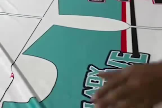 design custom sportswear and professional team jerseys