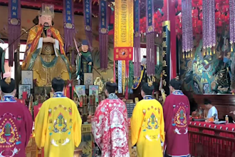 perform a traditional taoist blessing ritual for your energy
