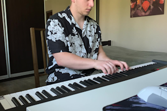 record professional piano tracks or keyboard accompaniment for your song