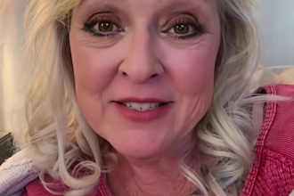 record spokesperson video female ugc testimonial video spokesperson agent review