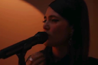sing and write professional pop, jazz and soul song with female vocal