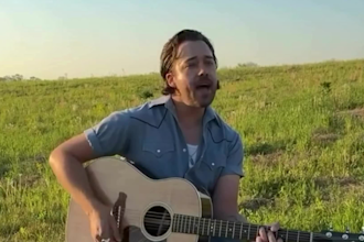 sing professional male country vocals, country rock, americana and blues