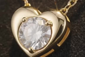 create luxury ai jewelry advertisement videos for your brand