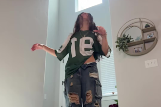 create viral afrobeat dance choreography for tiktok and instagram reels