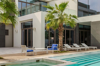create luxury dubai real estate reels and property video ads for instagram