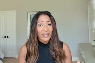 spokesperson female video presenter ugc spokesperson ugc