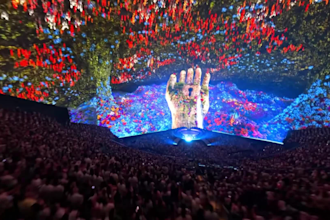 create stunning photoreal visuals for your show,to tell a story, or set a scene