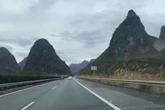 create a custom china travel and food itinerary for you