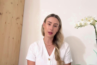 offer psychology informed emotional support for clarity and life transitions