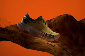 do 3d shoe animation, 3d shoe video ads 3d shoe design 3d sneakers animation