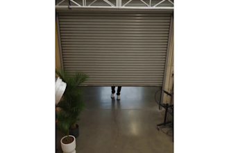 yo produce professional videos for your brand unboxing videos ugc