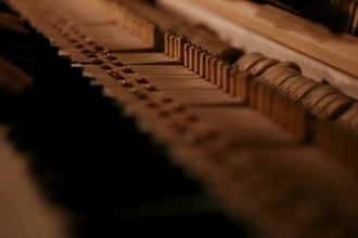 compose emotional neoclassical ambient and modern classical music