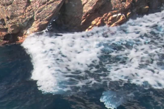 lifelike 3d water, water simulation, liquid simulation, 3d fluid, vfx water