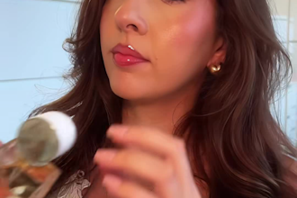 film beauty product demos and unboxing ugc videos
