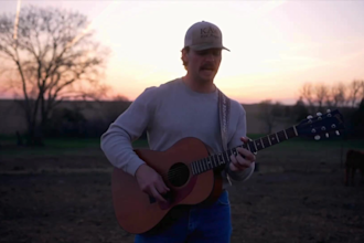 be your professional nashville male country singer and songwriter
