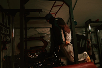 create high energy cinematic gym reels that stop scroll