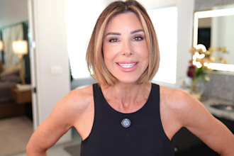 be your female actor for spokesperson testimonial video ugc female spokesperson