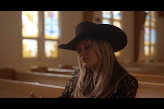 sing heartfelt country songs about love, loss, strength healing
