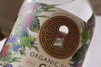 do liquor bottle label, gin, vodka, tequila, rum, whisky, gin label design
