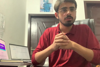 provide python training, python tutor, professional