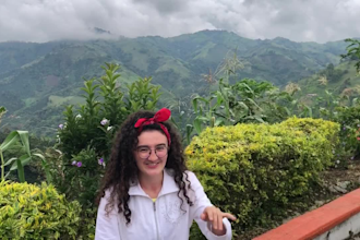 be your native colombian spanish teacher