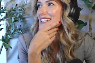 film viral female podcast ugc tiktok ads in english for app, product or brand