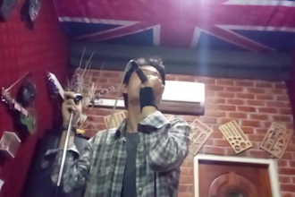 record aggressive nu metal and modern metal vocals